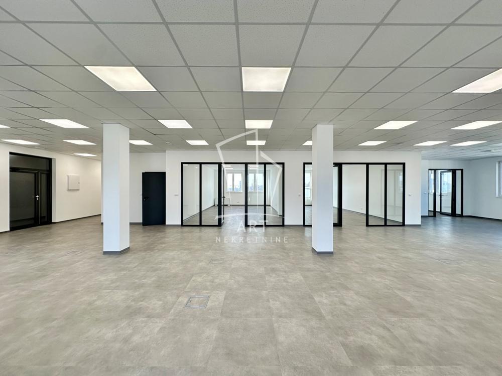 Glavna slika -Tošin bunar,  Lokal za izdavanje, 442m2, 5.685€