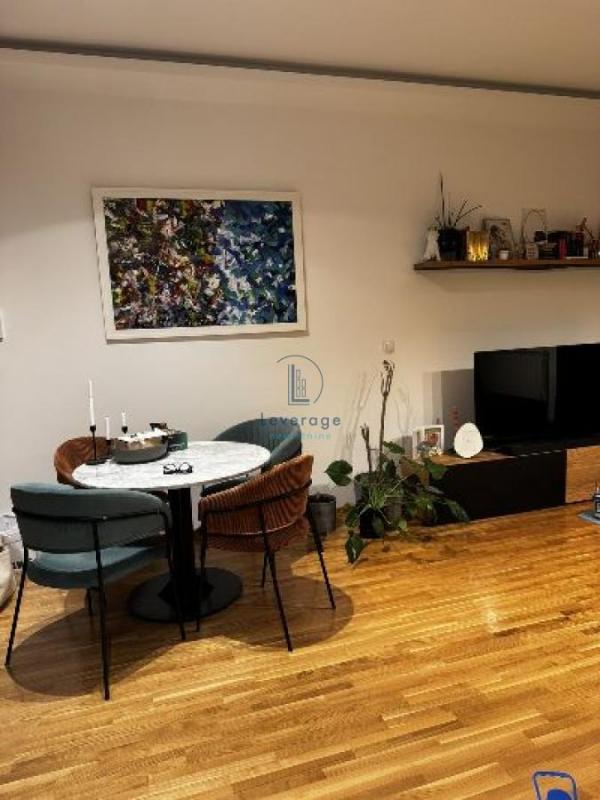 Slika 2 - Onisima Popovića, Trosoban stan na prodaju, 75m2, 270.000€