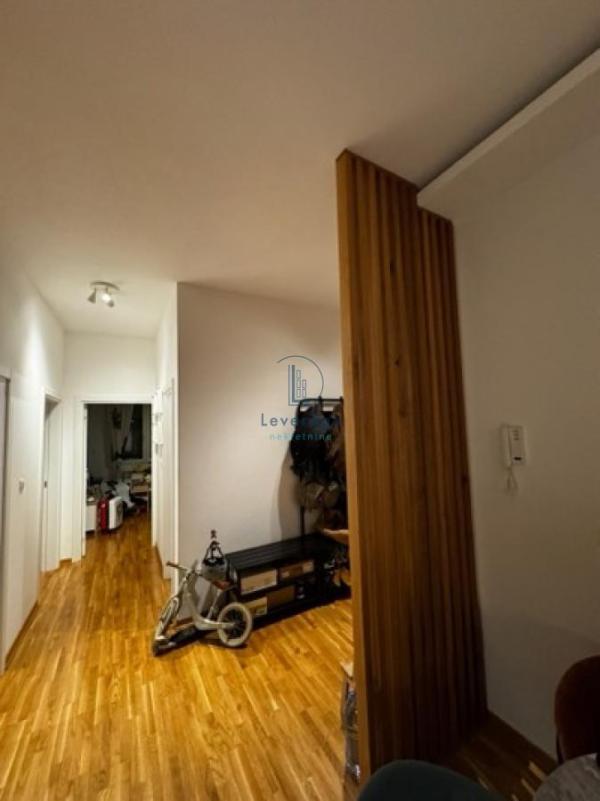 Slika 5 - Onisima Popovića, Trosoban stan na prodaju, 75m2, 270.000€