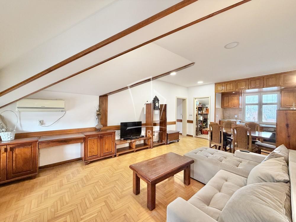 Slika 3 - Jovana Popovića, Dvoiposoban stan na prodaju, 73m2, 178.850€