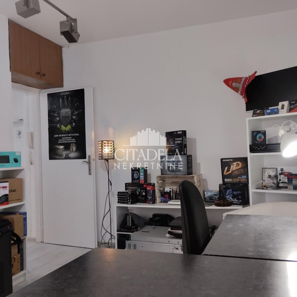 Slika 3 - Darinke Radović, Dvosoban stan na prodaju, 56m2, 142.000€