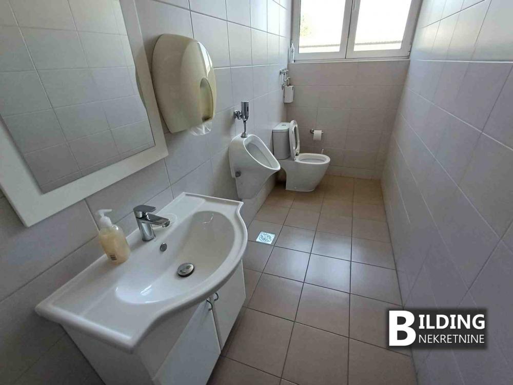 Slika 8 - Batajnički drum,  Lokal za izdavanje, 270m2, 2.000€