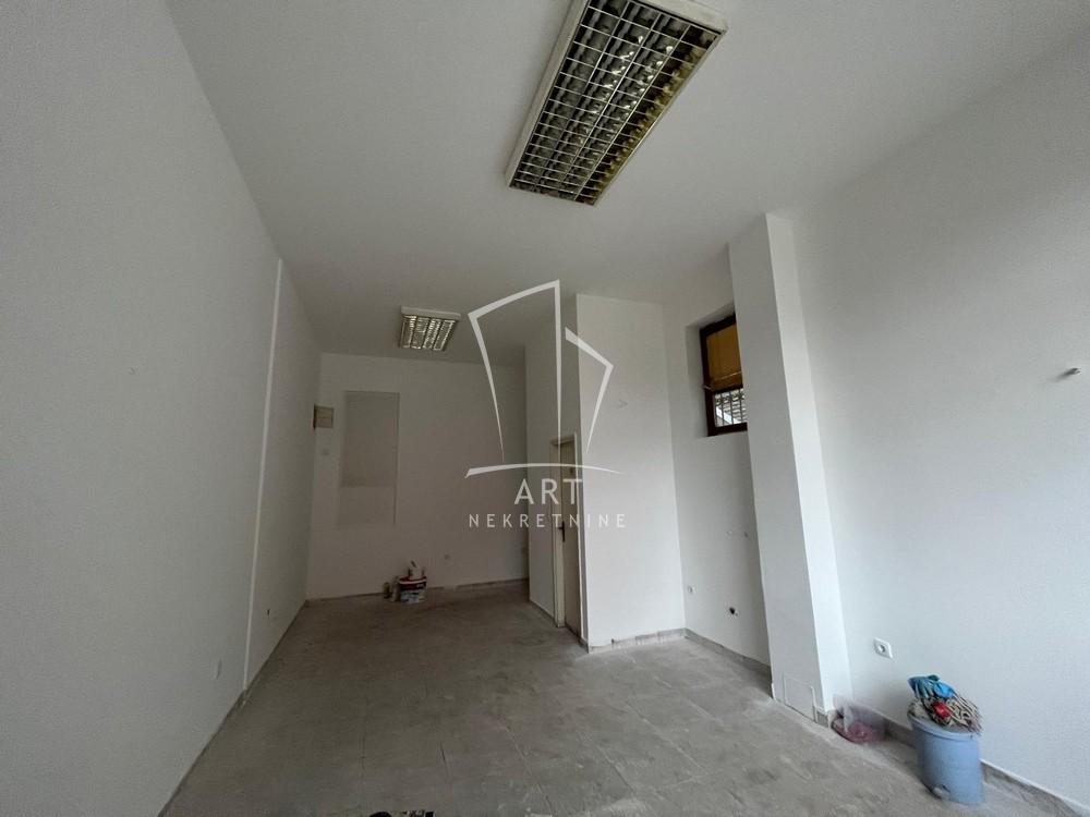 Slika 1 - Đorđa Ognjanovića,  Lokal na prodaju, 28m2, 95.000€