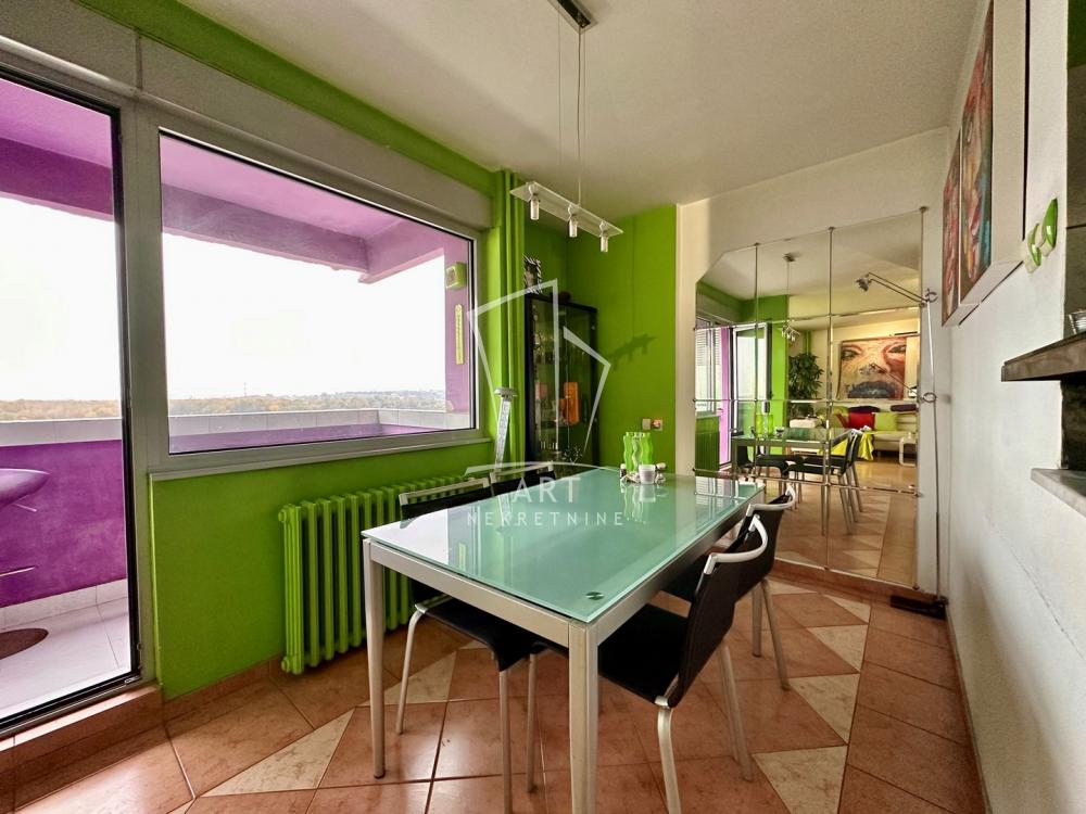 Slika 10 - Bulevar Maršala Tolbuhina, Trosoban stan na prodaju, 80m2, 330.000€