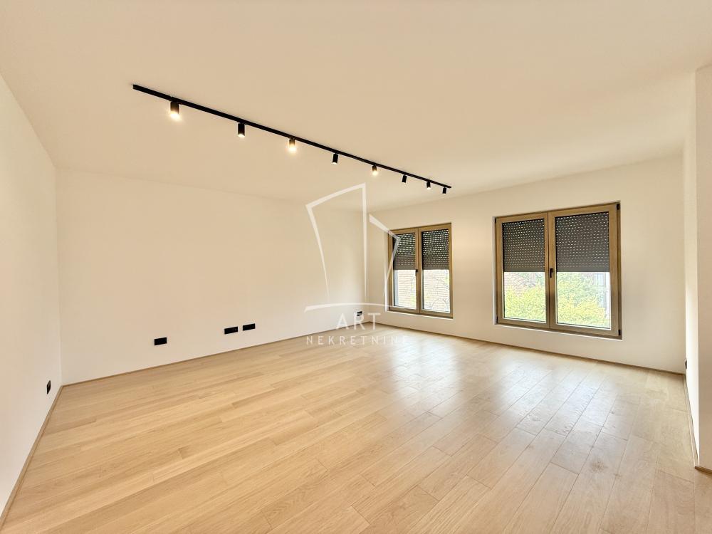 Slika 3 - Sazonova, Petosoban stan za izdavanje, 152m2, 2.200€