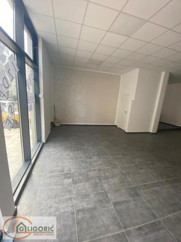 Slika 1 -  Lokal za izdavanje, 90m2, 1.400€