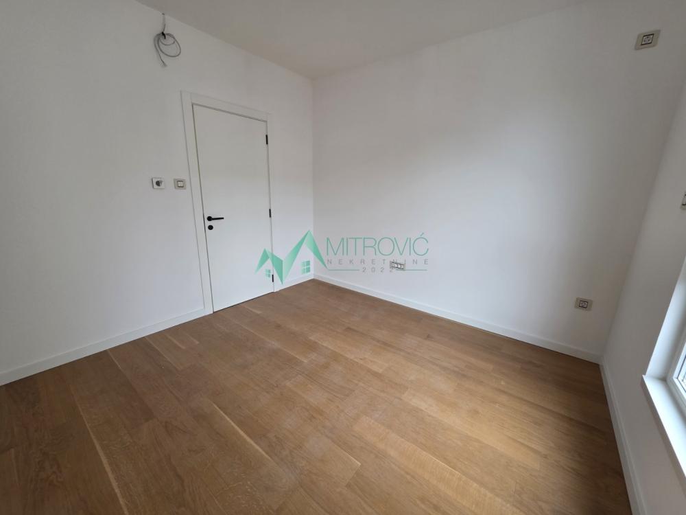 Slika 9 - Četvorosoban stan na prodaju, 82m2, 270.340€