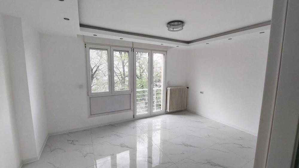 Glavna slika oglasa 379760