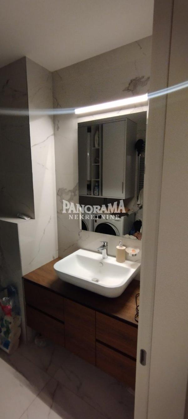 Slika 5 - Jurija Gagarina, Trosoban stan na prodaju, 88m2, 385.000€