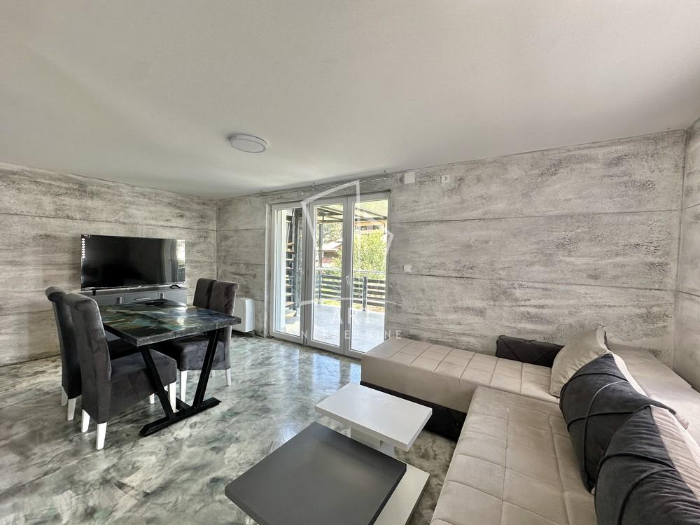 Slika 10 - Danteova,  Kuća na prodaju, 151m2, 300.000€