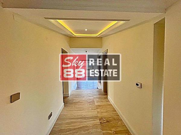 Slika 3 - Četvorosoban stan za izdavanje, 173m2, 3.500€