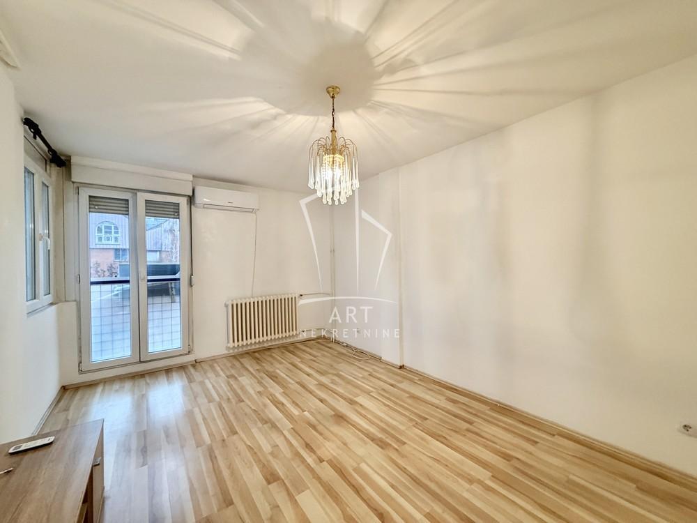 Glavna slika -Dragiše Brašovana, Jednosoban stan na prodaju, 29m2, 119.000€