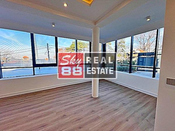 Slika 3 - Četvorosoban stan za izdavanje, 156m2, 4.500€