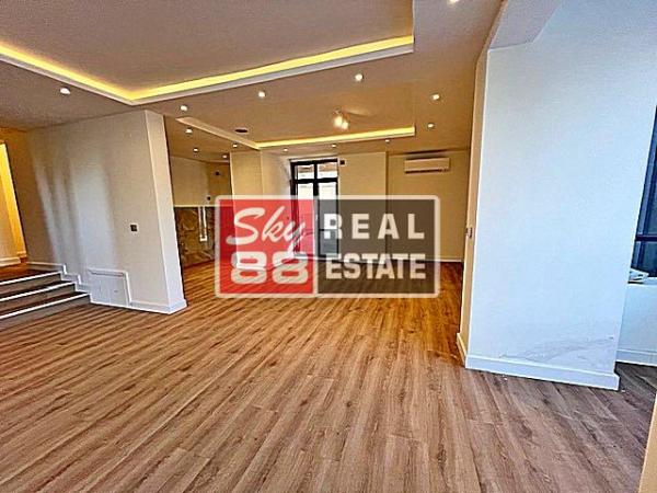 Slika 1 - Četvorosoban stan za izdavanje, 156m2, 4.500€