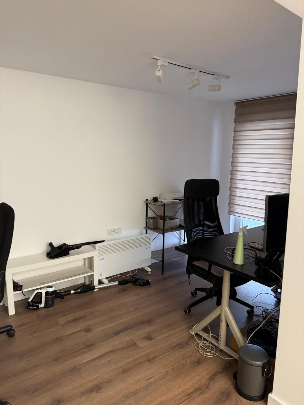 Slika 8 - Vojvode Stepe, Trosoban stan za izdavanje, 105m2, 950€