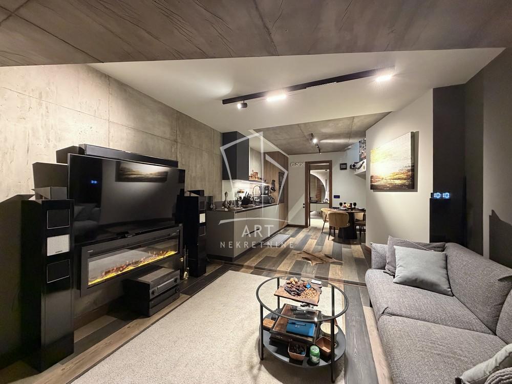 Slika 1 - Toplička, Dvoiposoban stan na prodaju, 80m2, 205.000€