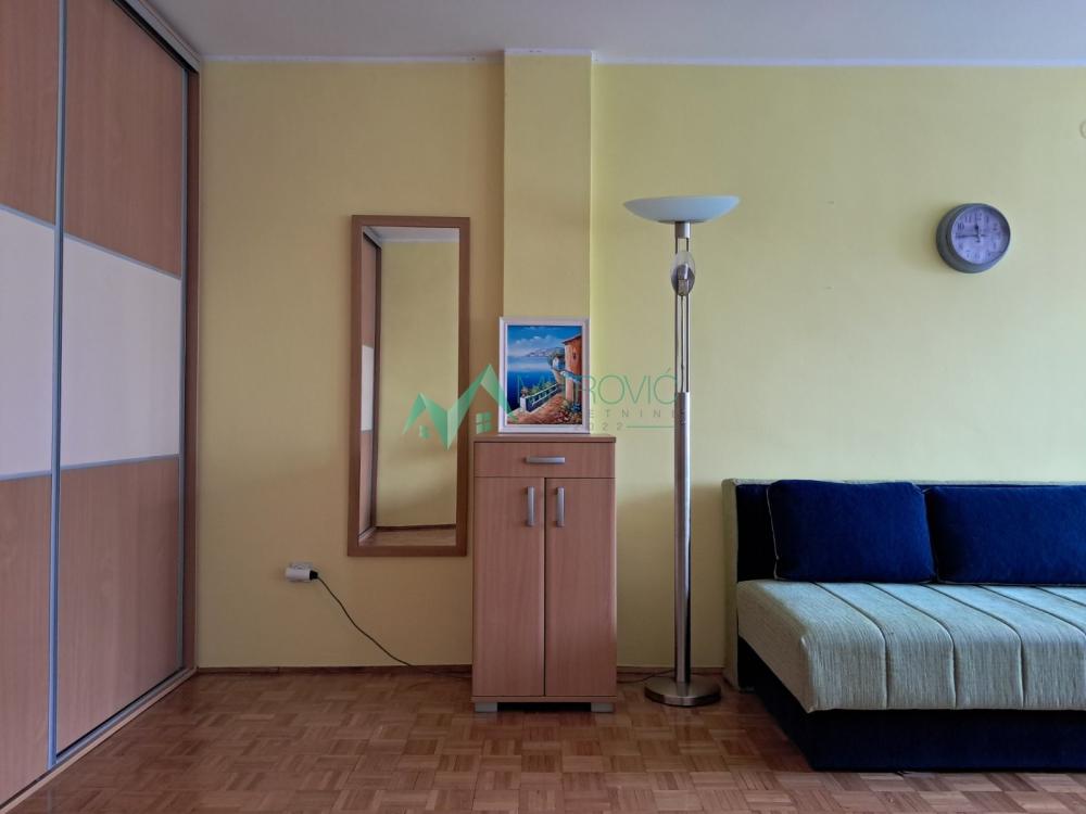 Slika 2 - Jednoiposoban stan za izdavanje, 53m2, 400€