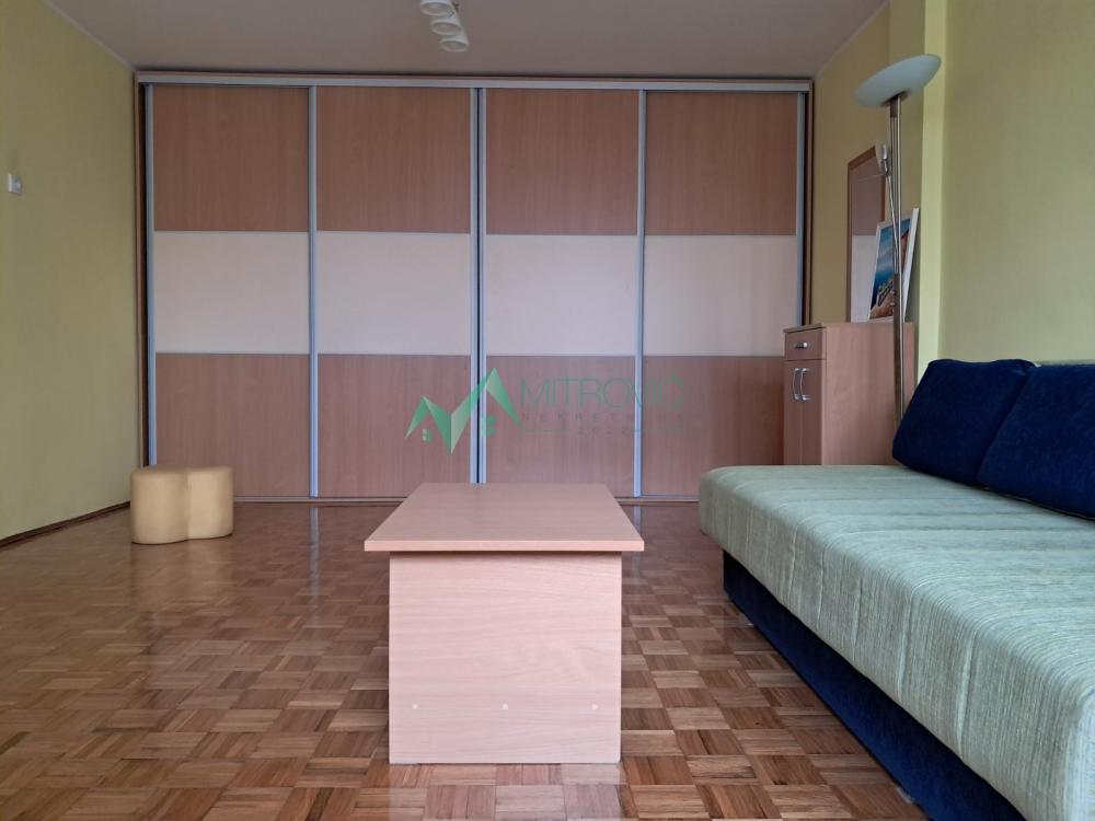 Slika 3 - Jednoiposoban stan za izdavanje, 53m2, 400€