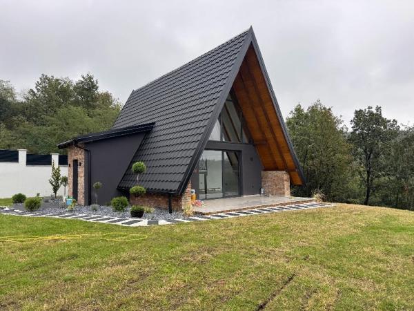 Glavna slika - Kuća na prodaju, 120m2, 245.000€