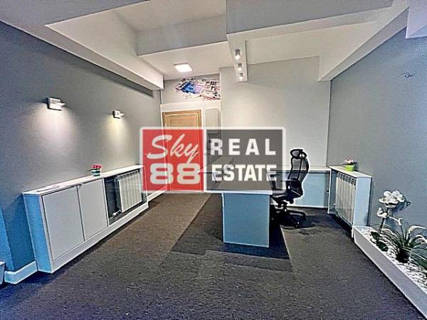 Slika 1 -  Lokal za izdavanje, 90m2, 1.400€