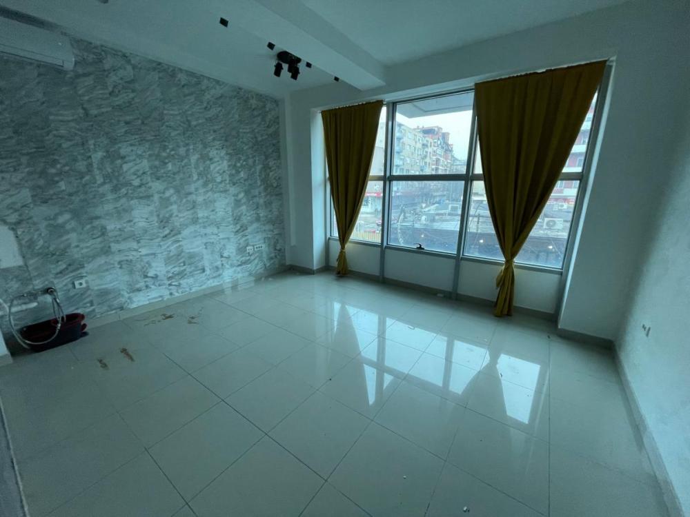 Slika 10 -  Lokal za izdavanje, 180m2, 1.200€