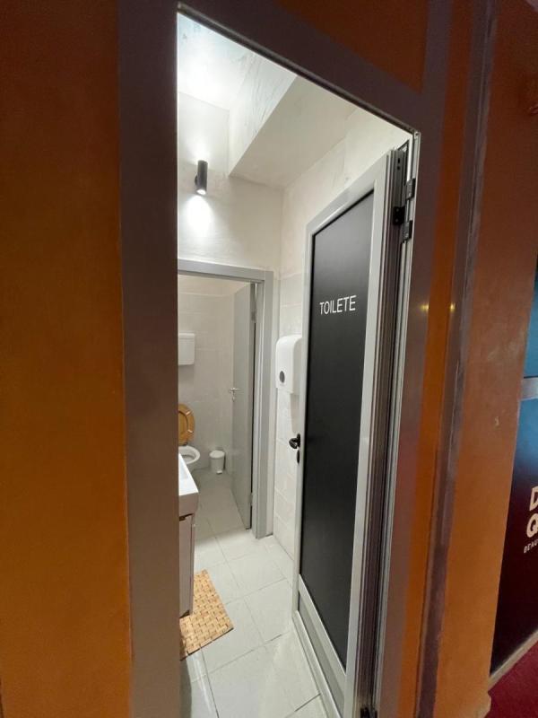 Slika 6 -  Lokal za izdavanje, 180m2, 1.200€