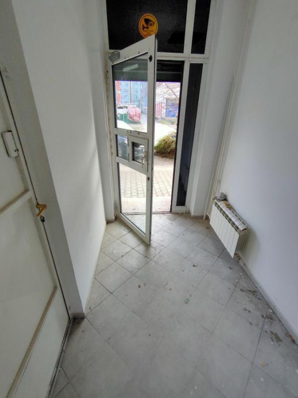 Slika 7 -  Lokal za izdavanje, 7m2, 200€