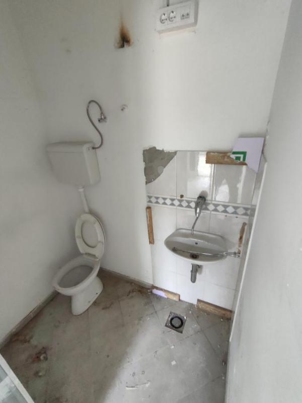 Slika 8 -  Lokal za izdavanje, 7m2, 200€