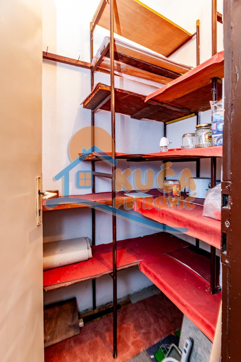 Glavna slika -Jovana Skerlića, Troiposoban stan na prodaju, 131m2, 180.000€