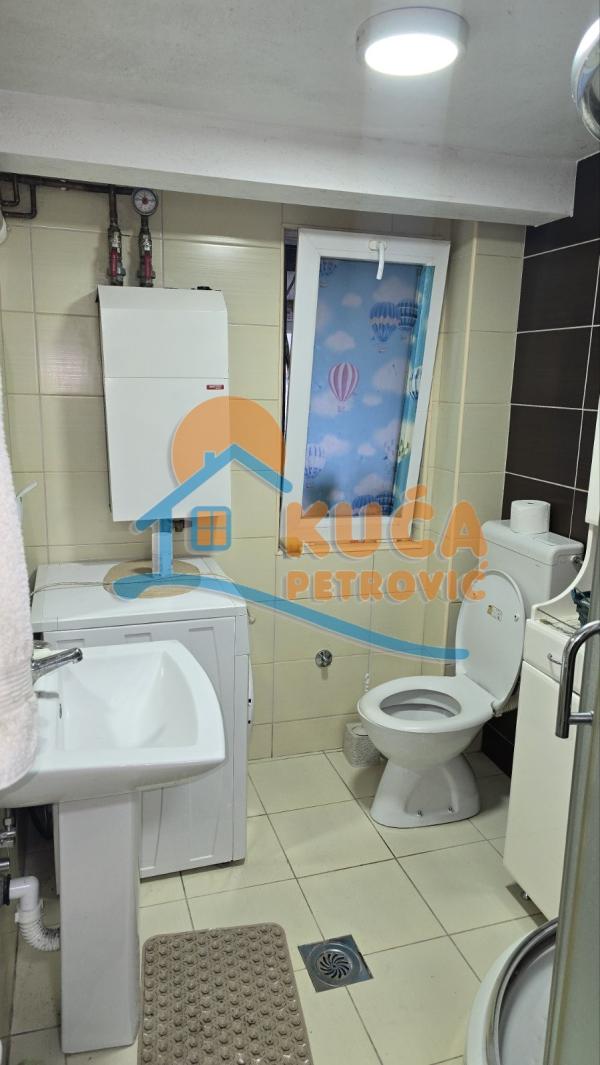 Slika 3 - Prosek,  Kuća za izdavanje, 75m2, 700€