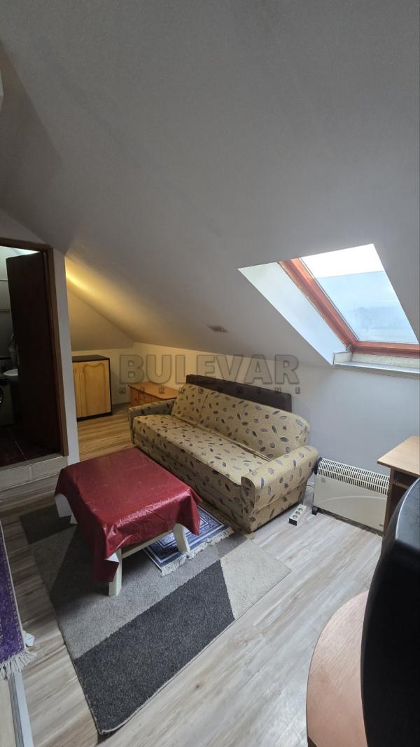 Slika 1 - Bulevar dr Zorana, Stan za izdavanje, 27m2, 240€