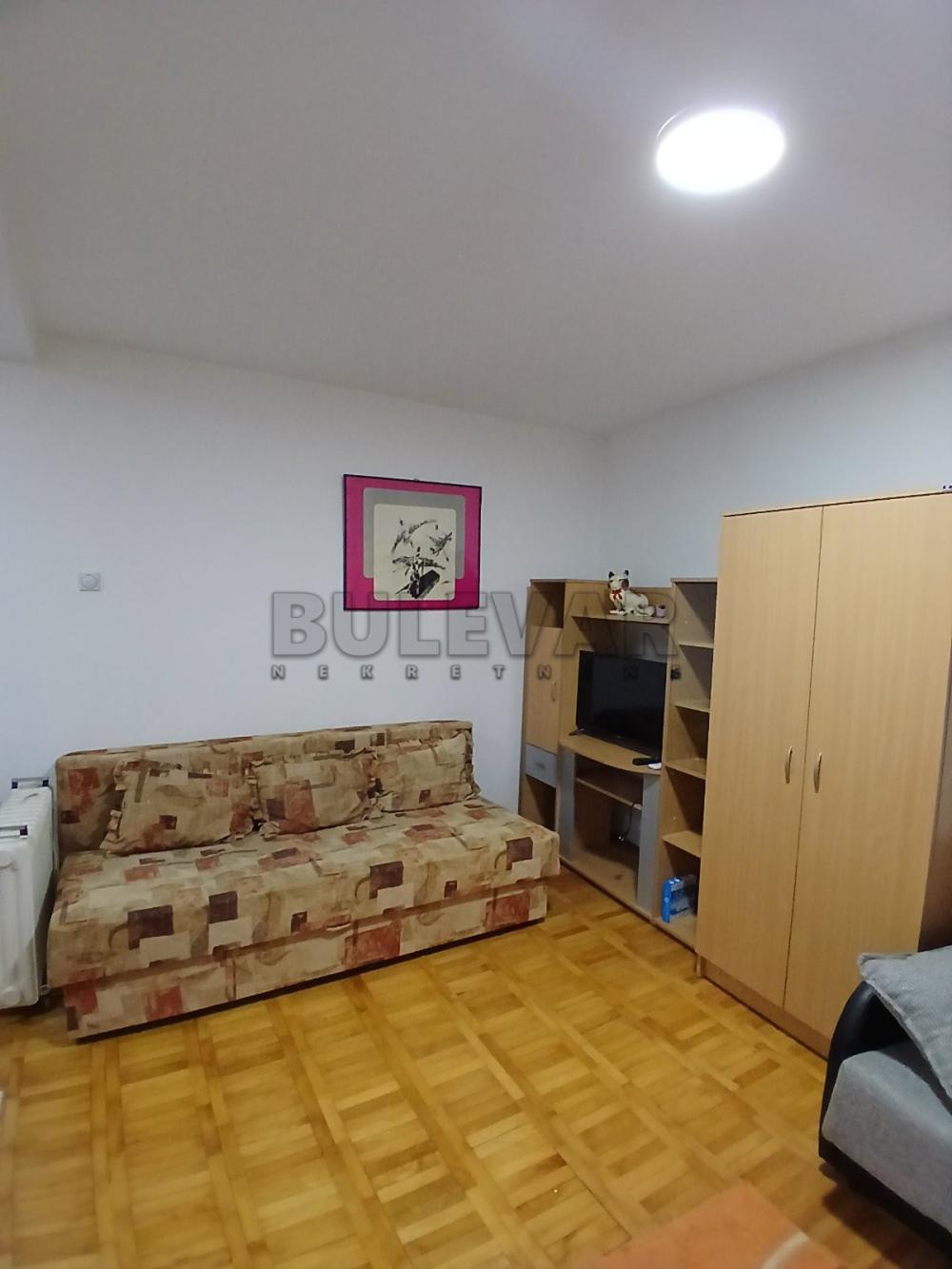 Slika 2 - Ćirila i Metodija, Jednosoban stan za izdavanje, 42m2, 300€