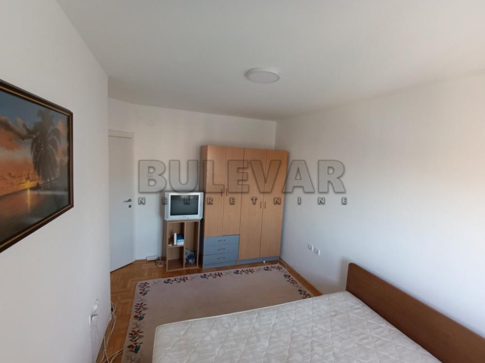 Slika 10 - Romanijska, Jednoiposoban stan za izdavanje, 44m2, 350€