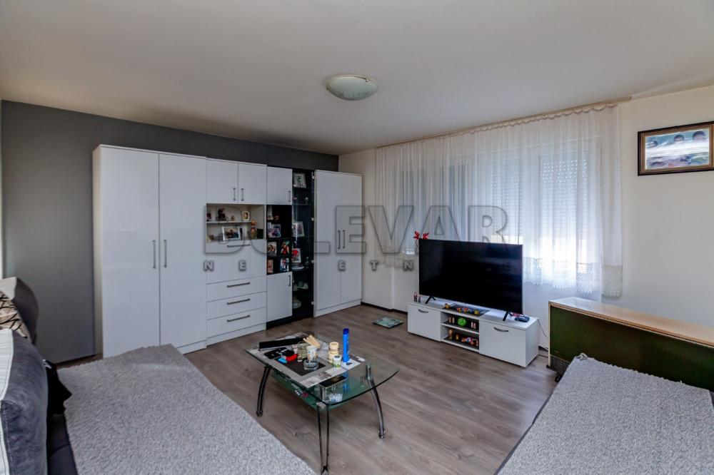 Slika 1 - Ljubomira Nikolića, Dvosoban stan na prodaju, 57m2, 85.000€