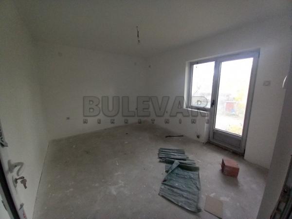 Slika 10 - Ljubomira Nedeljkovića, Kuća na prodaju, 208m2, 135.000€