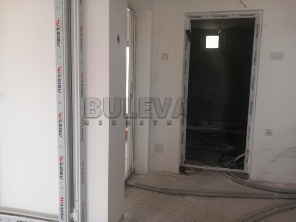 Slika 4 - Ljubomira Nedeljkovića, Kuća na prodaju, 208m2, 135.000€