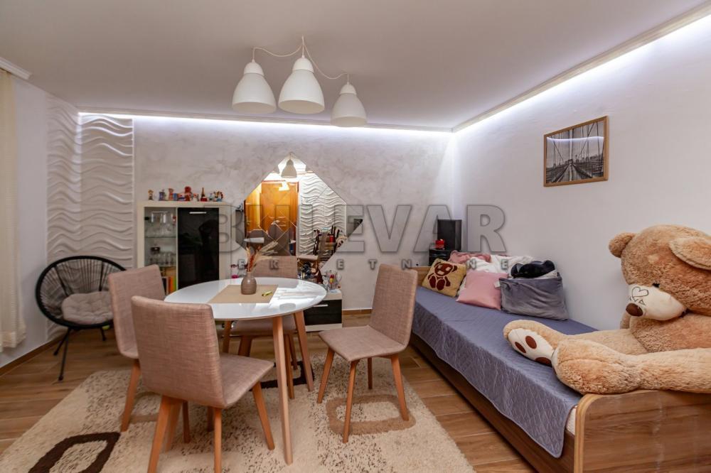 Glavna slika -Petra Aranđelovića,  Kuća na prodaju, 244m2, 327.000€