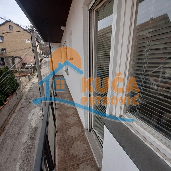 Slika 2 - Jove Tošića,  Kuća na prodaju, 110m2, 80.000€