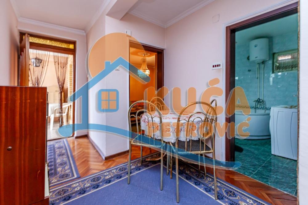 Slika 6 - Jove Tošića,  Kuća na prodaju, 145m2, 165.000€