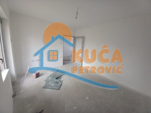 Slika 11 - Ljubomira Nedeljkovića,  Kuća na prodaju, 208m2, 135.000€
