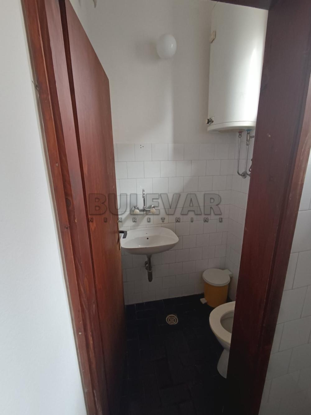 Slika 5 - Učiteljska,  Lokal za izdavanje, 28m2, 250€