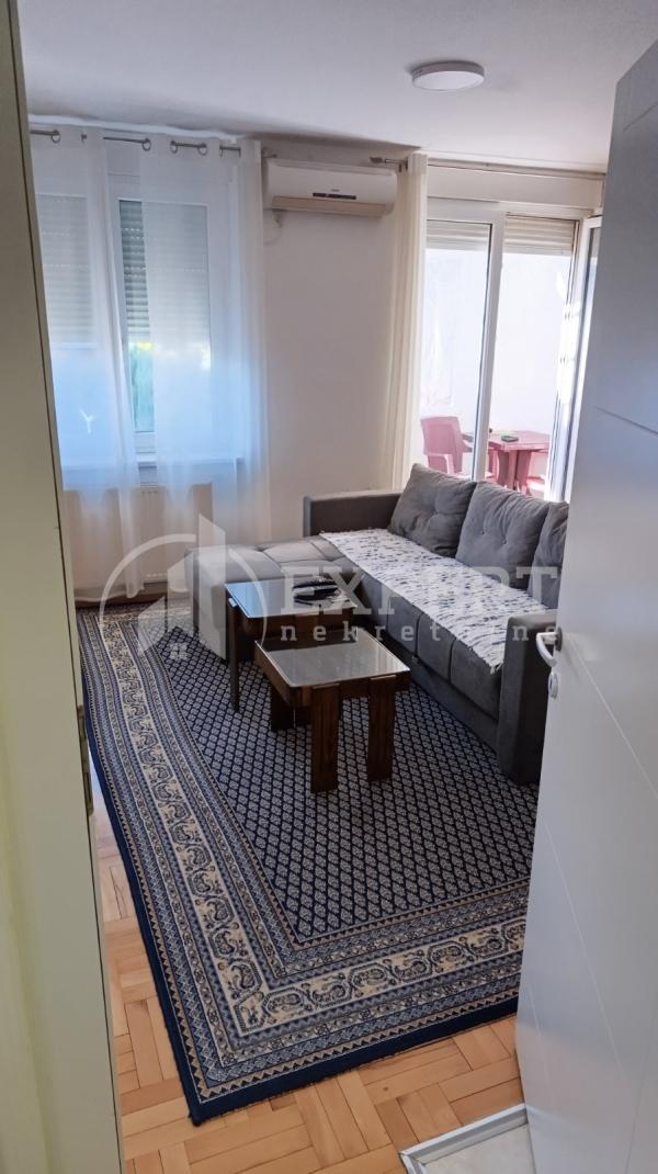 Glavna slika -Romanijska, Jednoiposoban stan za izdavanje, 44m2, 350€