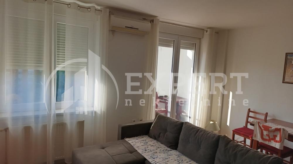 Slika 2 - Romanijska, Jednoiposoban stan za izdavanje, 44m2, 350€