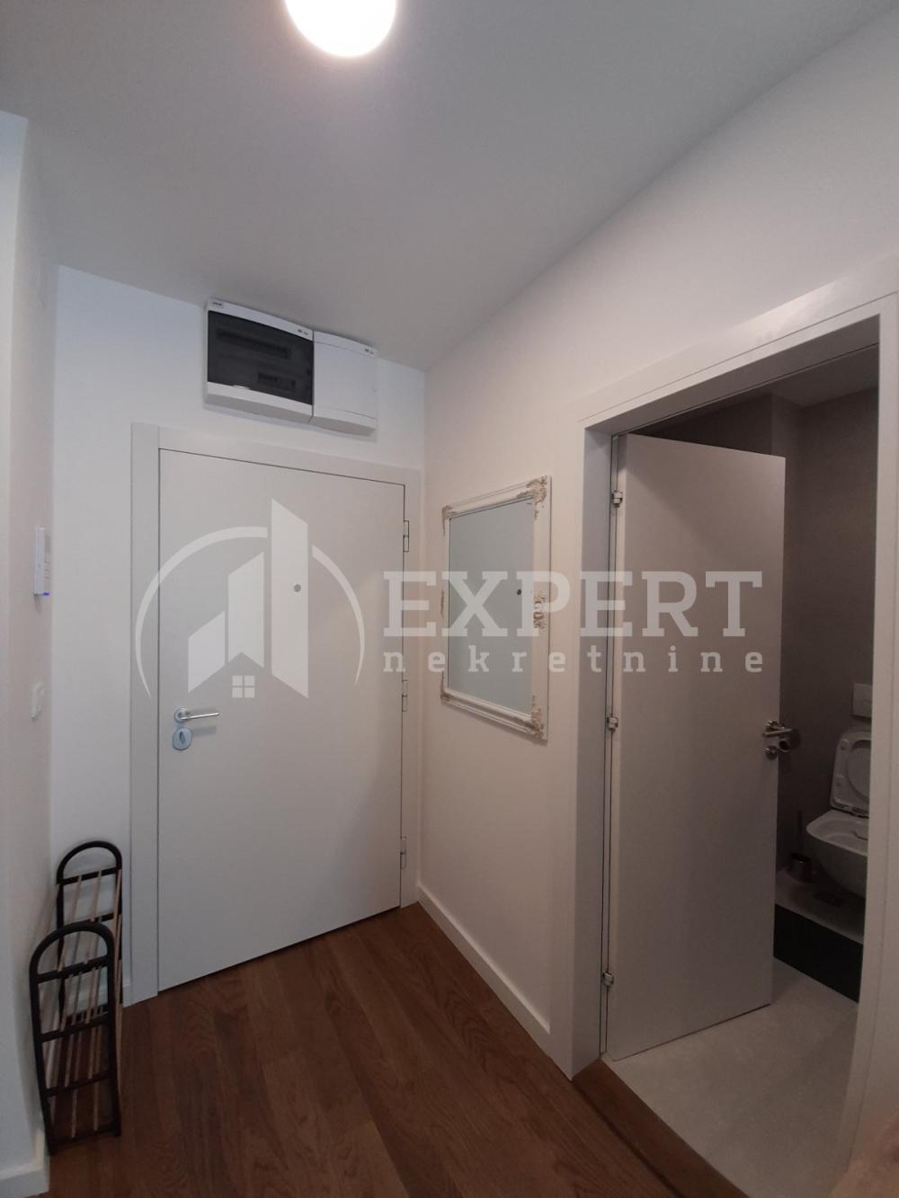 Slika 10 - Blagoja Parovića,  Stan za izdavanje, 34m2, 400€