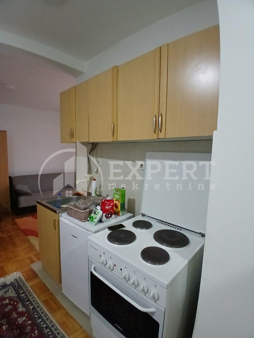 Slika 5 - Ćirila i Metodija, Jednosoban stan za izdavanje, 42m2, 300€