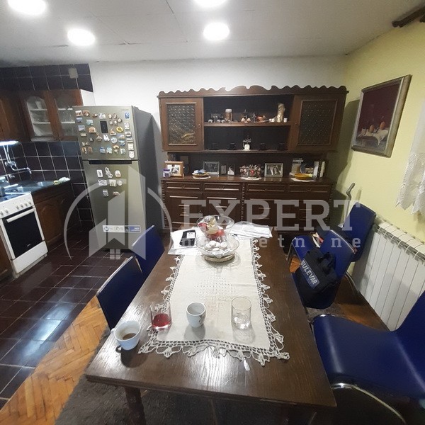 Slika 4 - Jove Tošića,  Kuća na prodaju, 110m2, 80.000€
