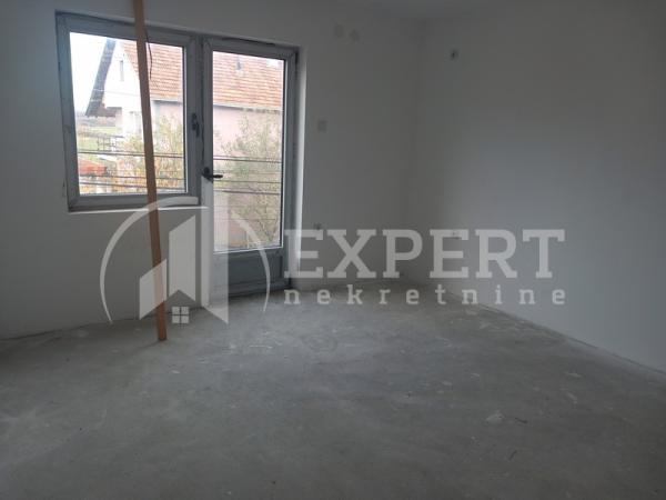 Slika 5 - Ljubomira Nedeljkovića,  Kuća na prodaju, 208m2, 135.000€