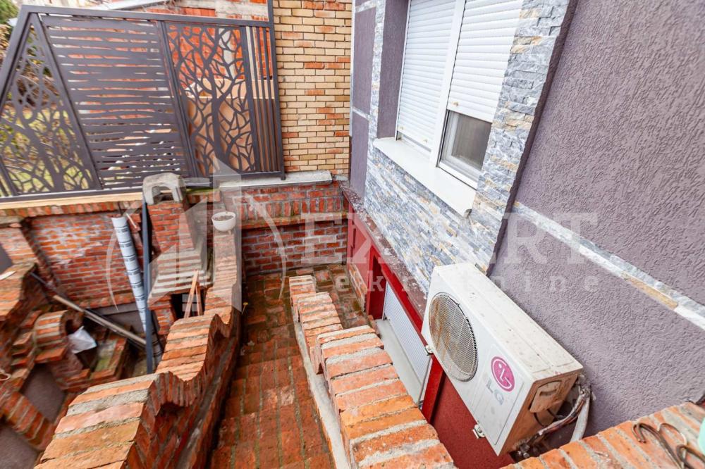 Slika 4 - Petra Aranđelovića,  Kuća na prodaju, 244m2, 327.000€