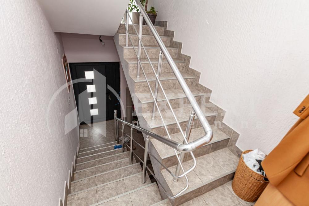 Slika 9 - Petra Aranđelovića,  Kuća na prodaju, 244m2, 327.000€