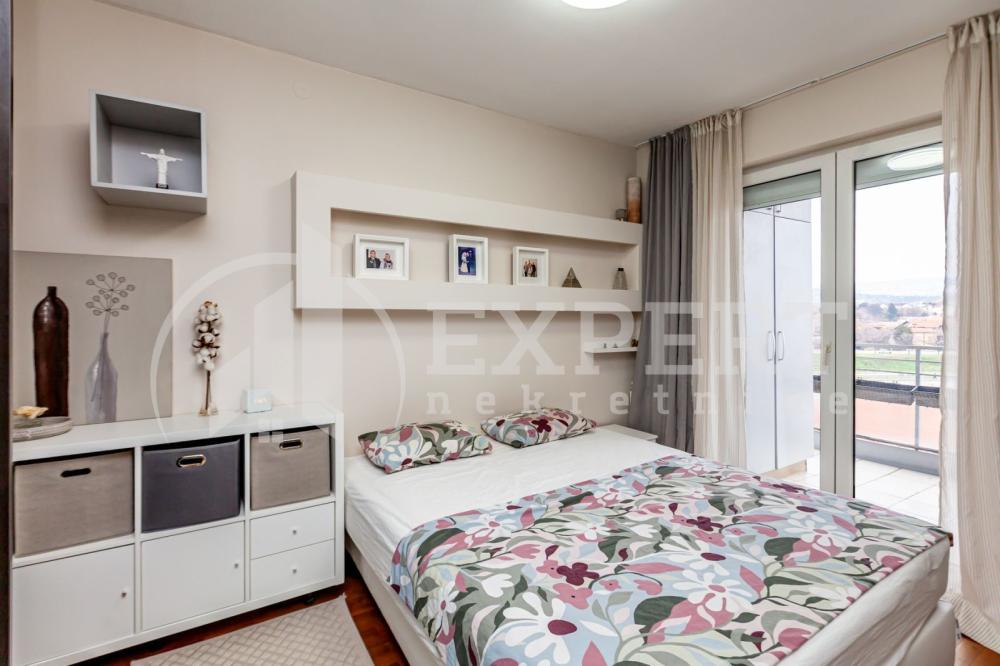 Slika 10 - Vojvode Tankosića, Četvorosoban stan za izdavanje, 128m2, 1.000€